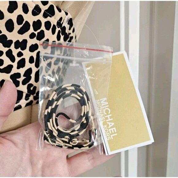 Michael Kors Convertable Cheetah Print Swimsuit Nwt Size 8 Charm Padded Cutouts - Picture 6 of 10